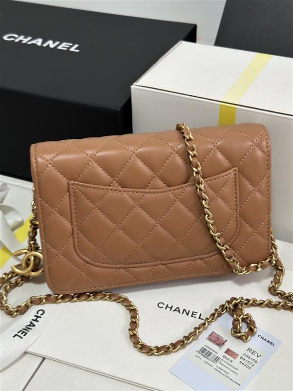 2026127205140540 700